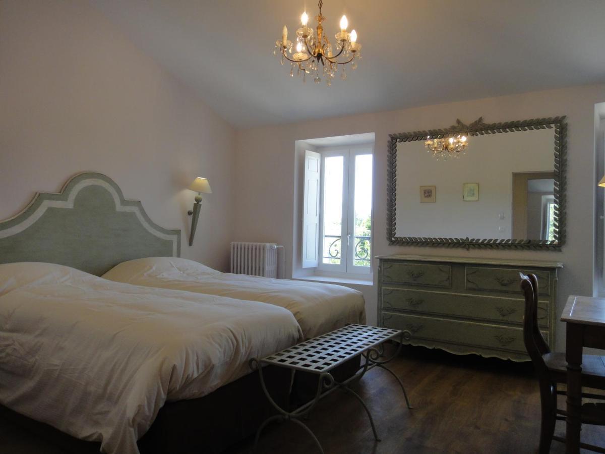 Les Terres De Saint Hilaire Bed & Breakfast Ollieres ภายนอก รูปภาพ